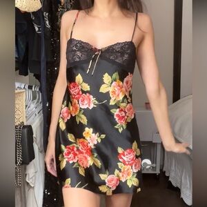Vintage Morgan Taylor Rose Floral Print Lace Trim Satin Slip Adjustable Straps